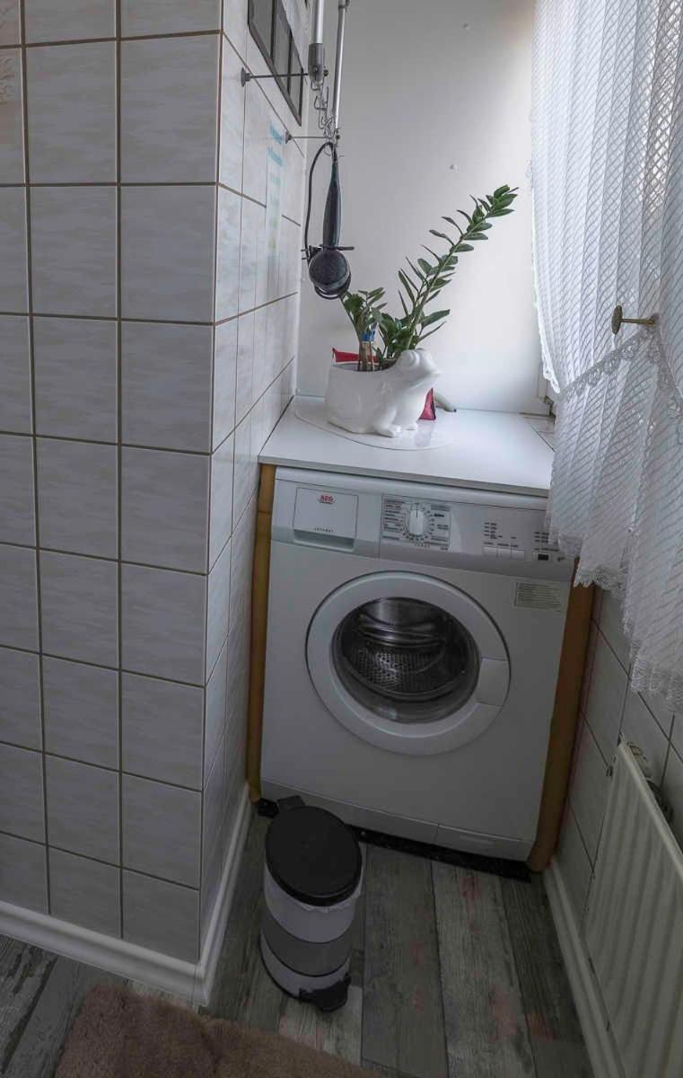 Ferienwohnung Schoon, 85042 Ostrhauderfehn Екстер'єр фото
