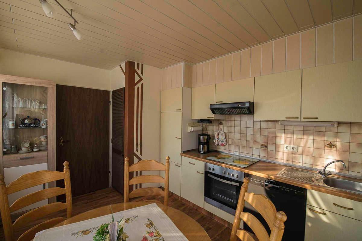 Ferienwohnung Schoon, 85042 Ostrhauderfehn Екстер'єр фото