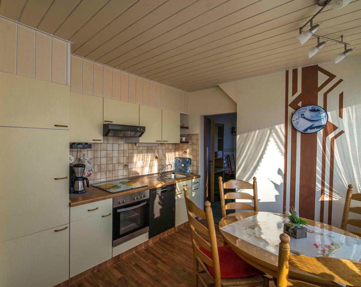 Ferienwohnung Schoon, 85042 Ostrhauderfehn Екстер'єр фото